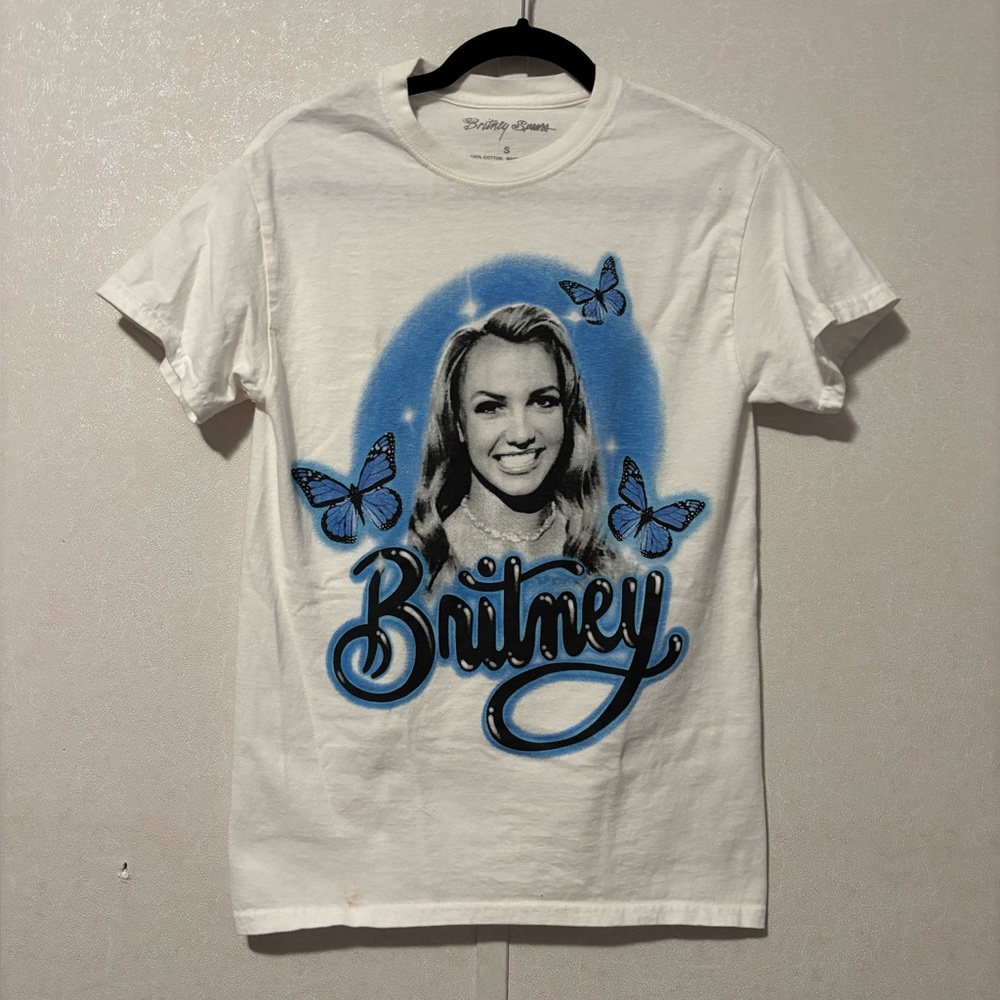 Brittany Spears | Vintage White Graphic T-Shirt with Blue Accents | Size Small